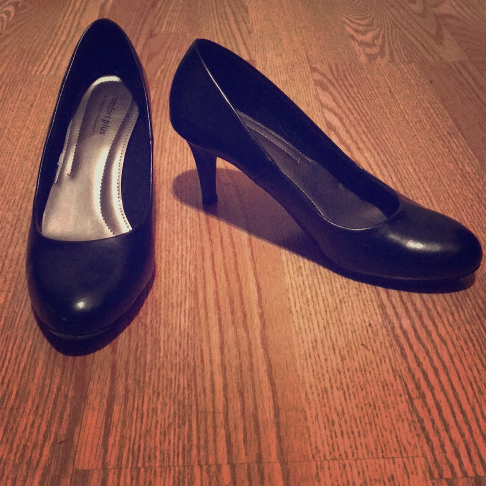 Black 3 inch heels